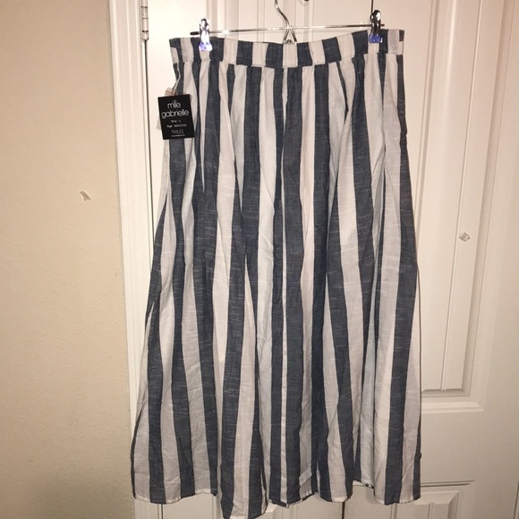 mlle gabrielle skirt - Picture 3 of 8